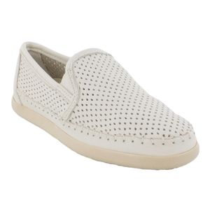 Minnetonka Pacific Slip On Shoes Size 10